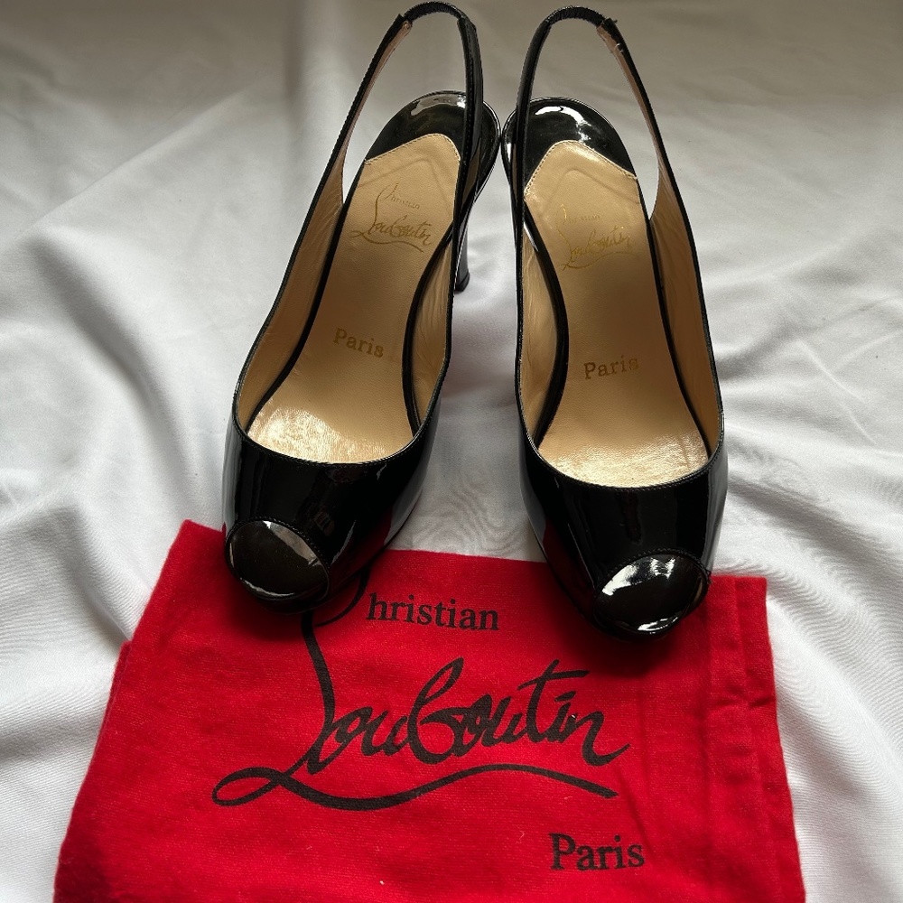 Christian Louboutin Peep Toe Slingback in Black Patent Leather